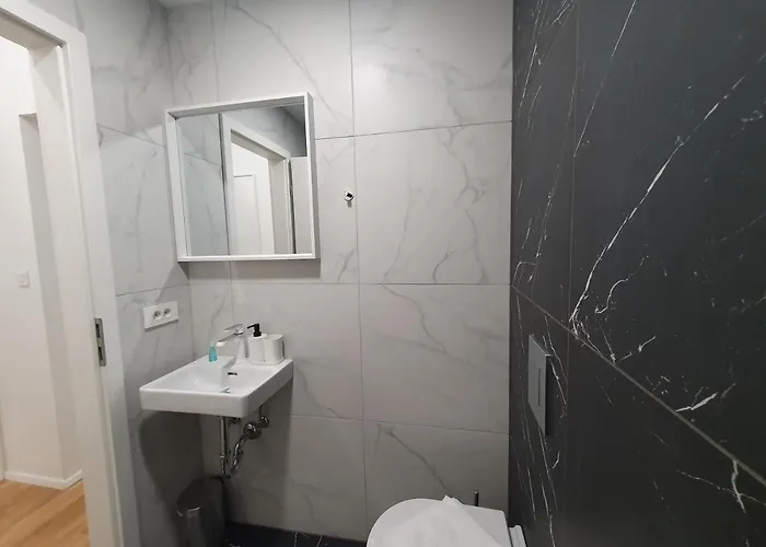 Chic Wendy In Centre Tour As Apartman *