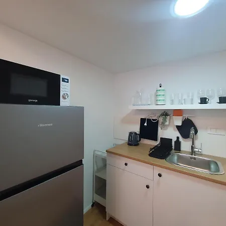 Chic Wendy In Centre Tour As Apartma *